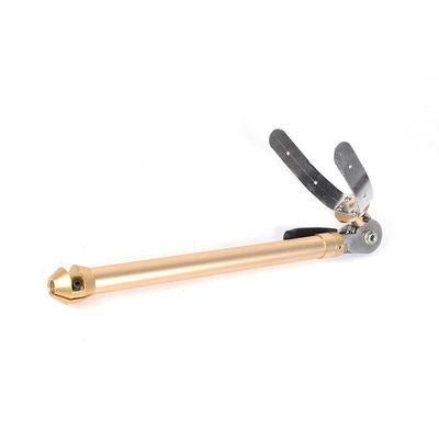 Протез верхней конечности с тремя пальцами, косметический протез с соединителем.